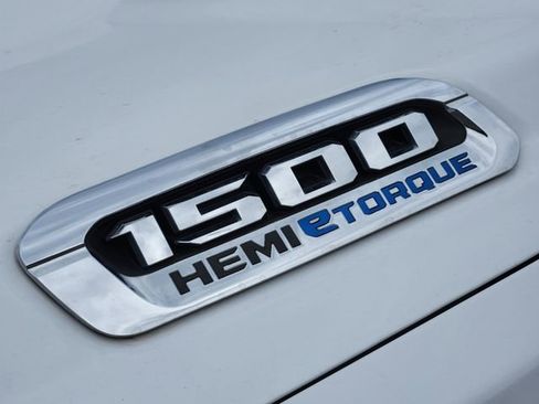 Used 2024 RAM 1500 Limited image 5