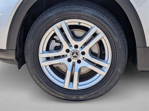 Used 2020 Mercedes-Benz GLB 250 image 23