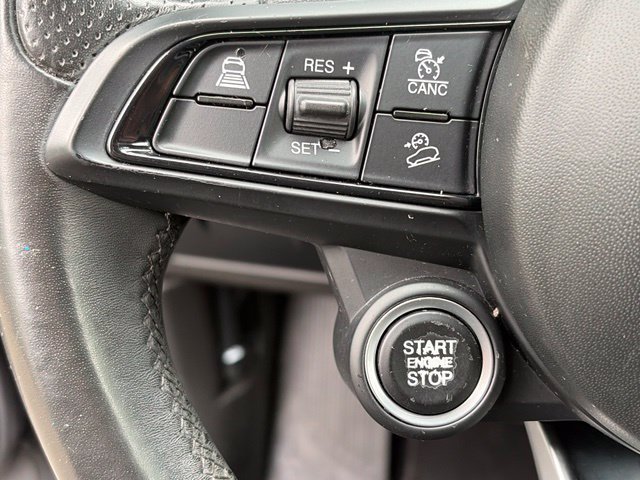 Used 2022 Alfa Romeo Stelvio Ti AWD/4WD image 24