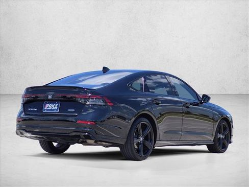 Used 2024 Honda Accord Sport image 5