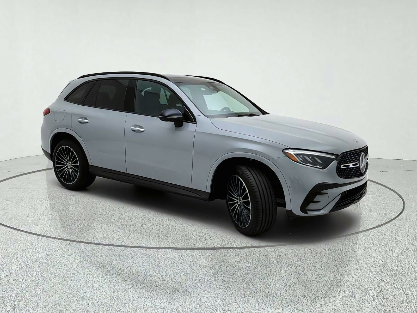 Certified 2026 Mercedes-Benz GLC 300 image 5