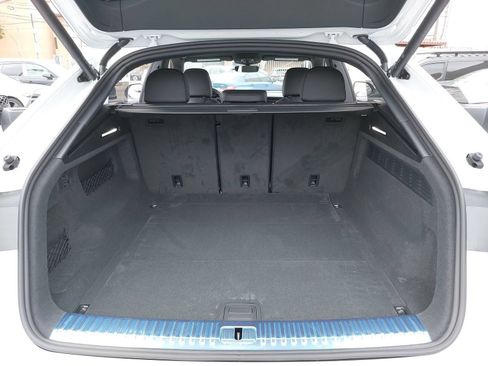 New 2026 Audi Q8 Premium Plus AWD/4WD image 12