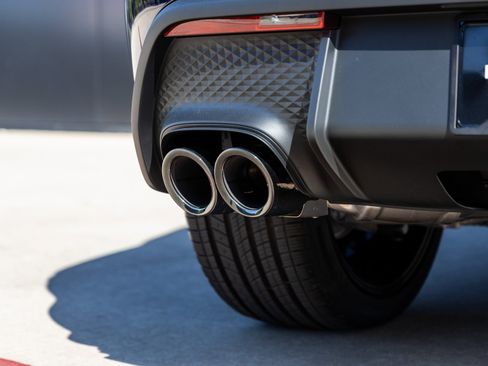 New 2026 Porsche Macan image 15