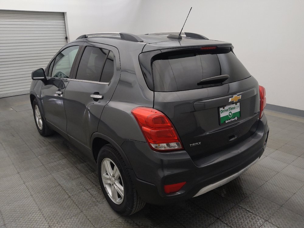 Used 2017 Chevrolet Trax LT w/ LT Convenience Package FWD image 5