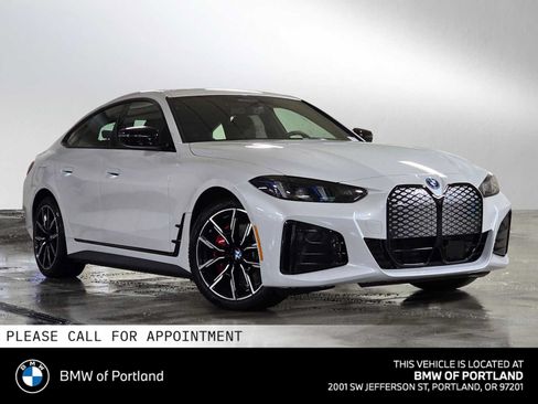 Used 2025 BMW i4 xDrive40i w/ M Sport Package AWD/4WD image 1