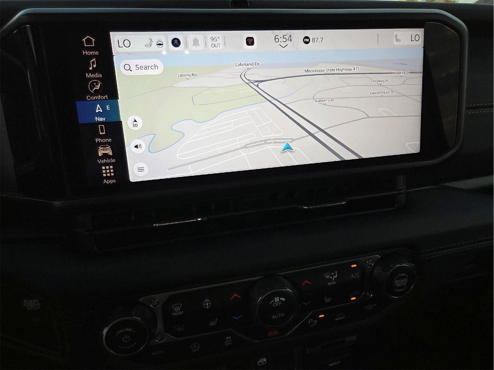 New 2026 Jeep Wrangler Unlimited Sahara AWD/4WD image 7