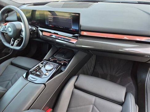 Used 2026 BMW i5 eDrive40 RWD image 23