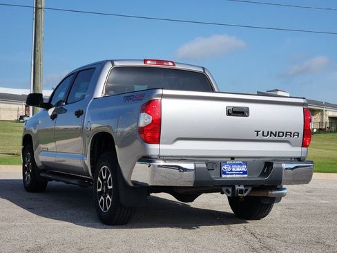 Used 2018 Toyota Tundra SR5 w/ TRD Off Road Package AWD/4WD image 4