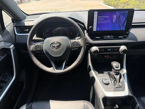 Used 2024 Toyota RAV4 XSE AWD/4WD image 13