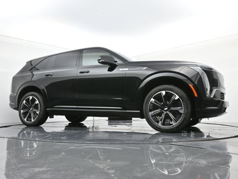 New 2025 Cadillac Escalade IQ Sport 2 image 21