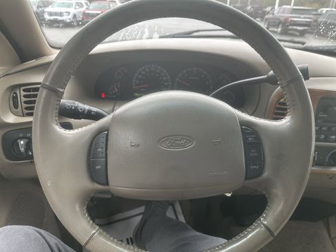 Used 2002 Ford F150 XLT image 14