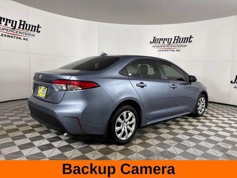 Used 2026 Toyota Corolla LE FWD image 6