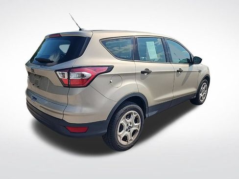 Used 2017 Ford Escape S FWD image 4