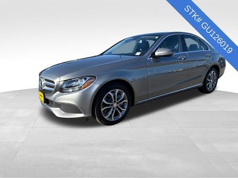 Used 2016 Mercedes-Benz C 300 4MATIC Sedan image 3