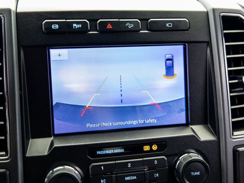 Used 2021 Ford F250 XLT w/ XLT Value Package image 44