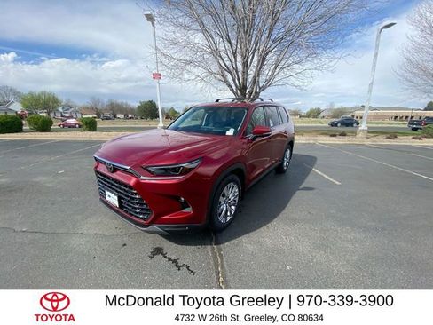 New 2026 Toyota Grand Highlander AWD image 1
