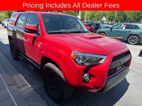 Used 2024 Toyota 4Runner TRD Off-Road Premium w/ Off Road Premium Plus Package AWD/4WD image 11