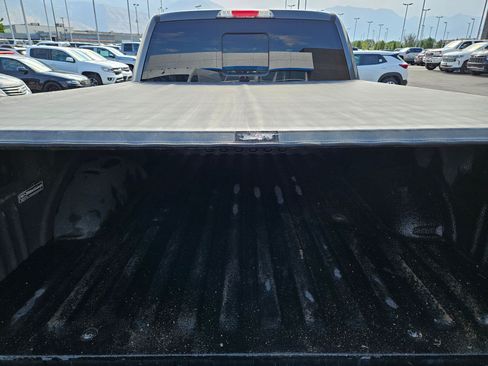 Used 2015 Ford F150 Lariat w/ Equipment Group 502A Luxury AWD/4WD image 29