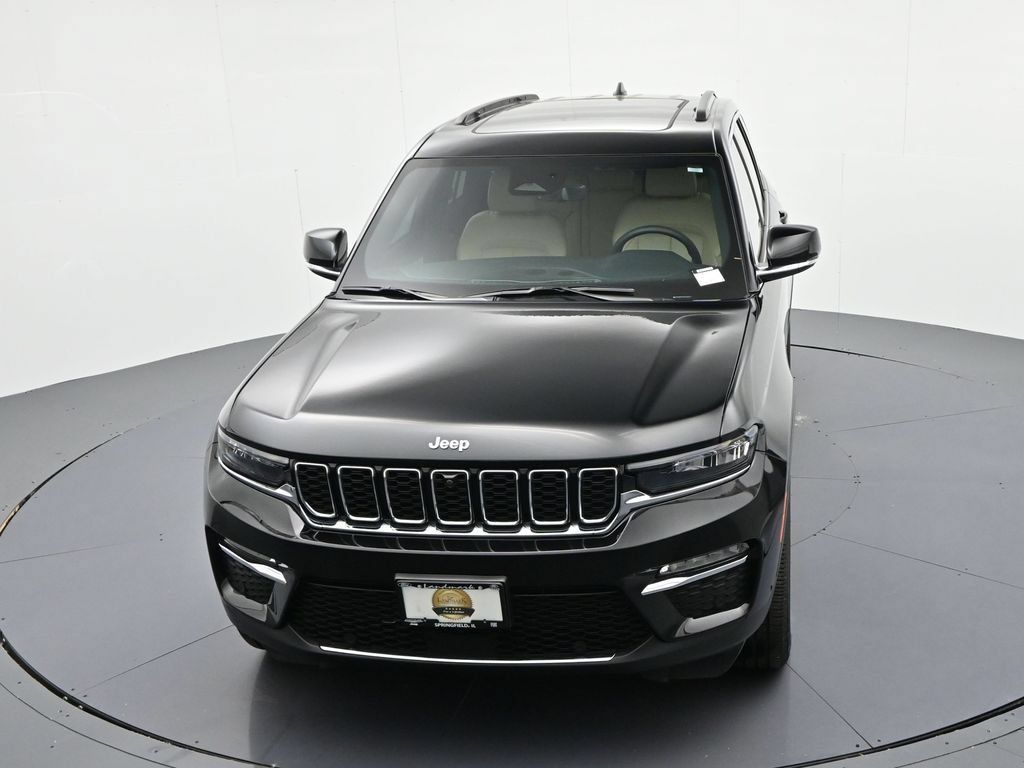 Used 2025 Jeep Grand Cherokee Limited w/ Luxury Tech Group II AWD/4WD image 19