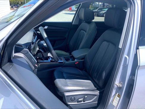 Used 2023 Audi Q5 2.0T Premium w/ Convenience Package AWD/4WD image 30
