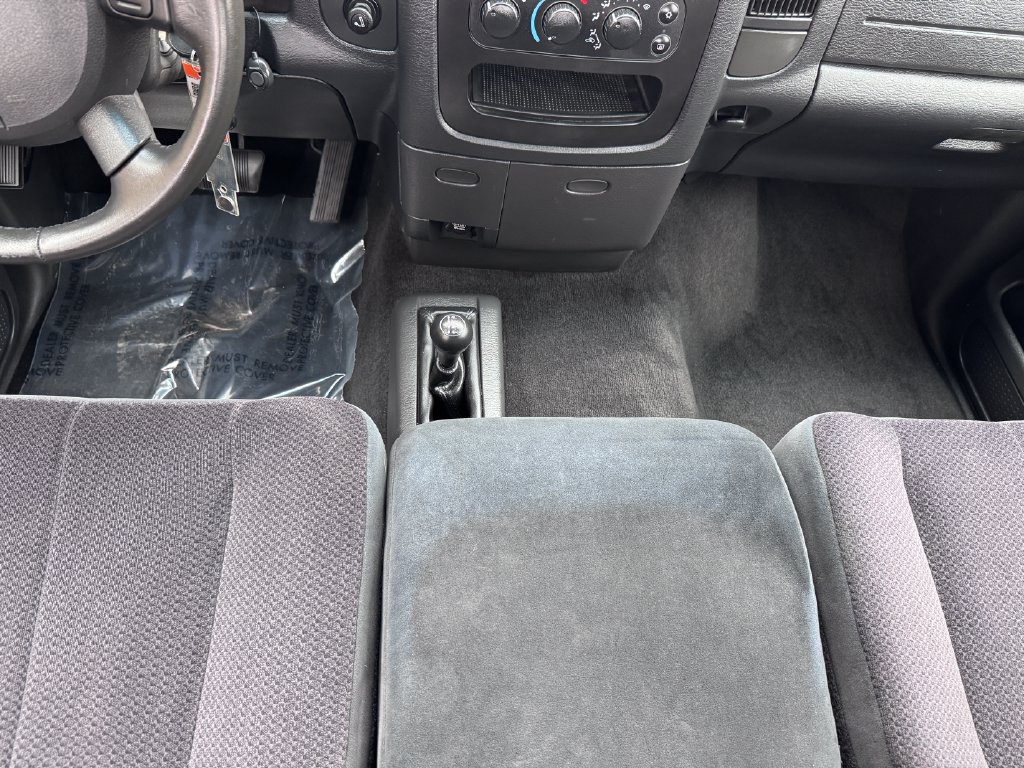 Used 2005 Dodge Ram 1500 Truck SLT w/ Trailer Tow Group AWD/4WD image 32