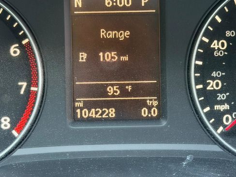 Used 2013 Volkswagen Passat 2.5 SE FWD image 28