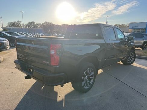 Used 2021 Chevrolet Silverado 1500 RST w/ Bed Protection Package image 9