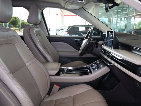 Used 2021 Lincoln Aviator Reserve w/ Equipment Group 201A RWD image 47