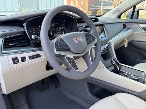 New 2026 Cadillac XT5 Premium Luxury w/ Driver Assist Package image 12