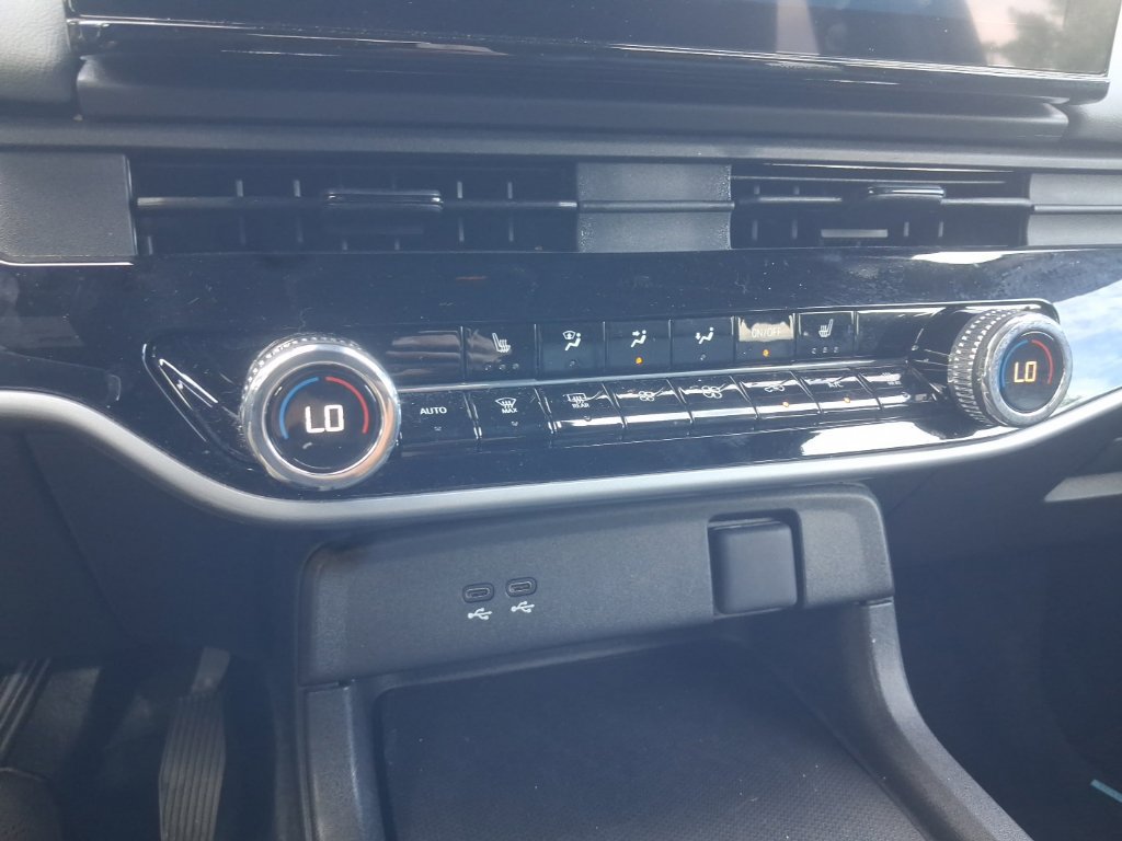 Used 2024 Honda Prologue Touring image 29