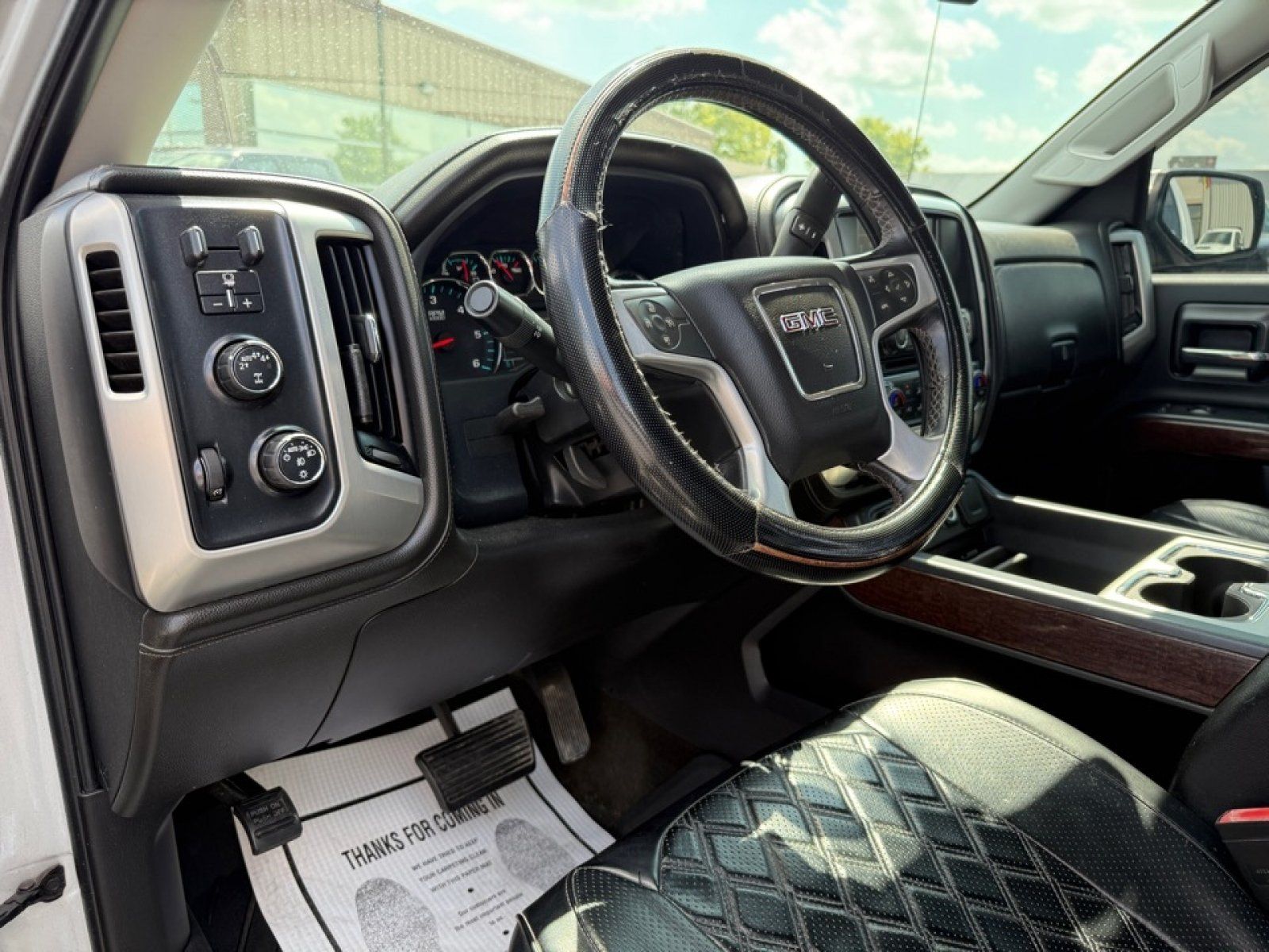 Used 2017 GMC Sierra 1500 SLE w/ Suspension Package, Off-Road AWD/4WD image 19
