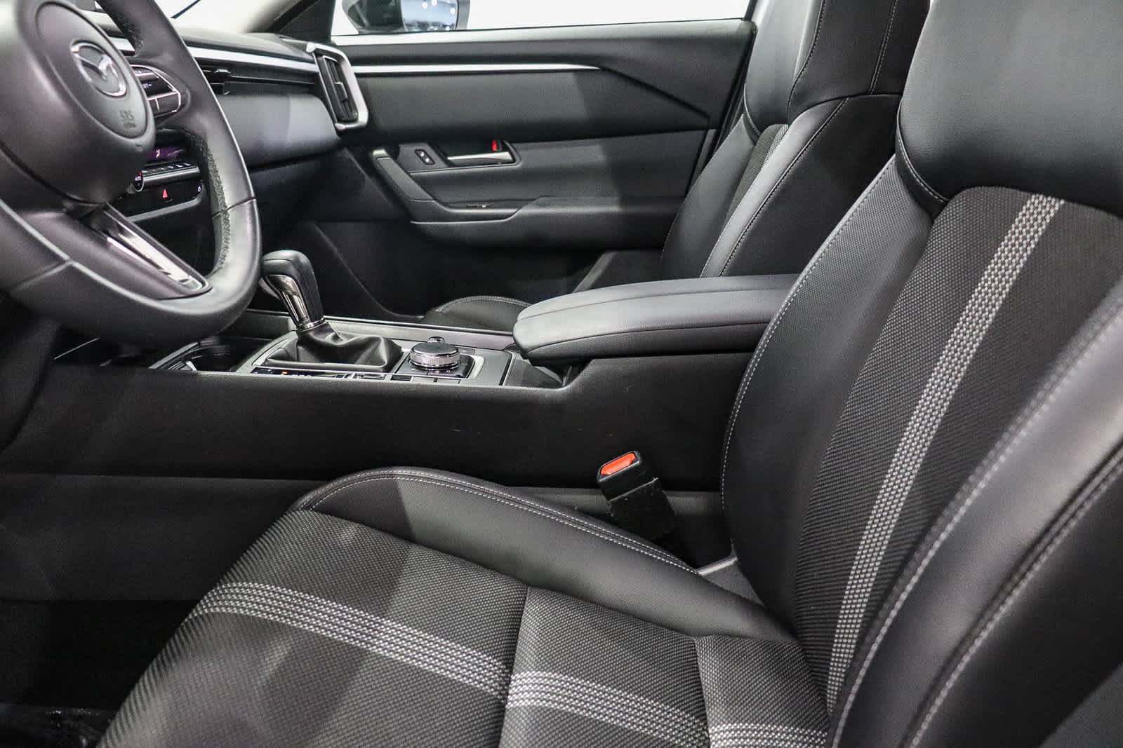 Used 2024 MAZDA CX-50 AWD 2.5 S w/ Select Package image 18