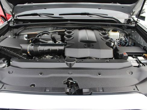 Used 2015 Toyota 4Runner SR5 Premium image 36