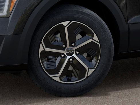 New 2025 Kia Niro EX image 9