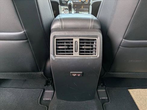 Used 2022 Nissan Maxima SV w/ Floor Mat Group FWD image 17