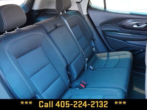 Used 2024 GMC Terrain SLE FWD image 24
