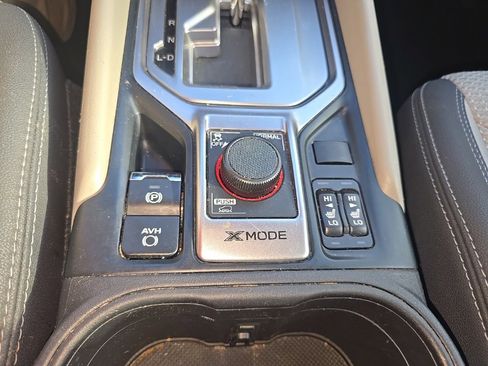 Used 2023 Subaru Forester Premium image 13