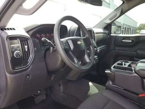 Used 2025 Chevrolet Silverado 1500 Custom w/ Turbomax Blackout Package RWD image 20