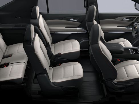 New 2026 Chevrolet Traverse LT w/ Driver Confidence Package AWD/4WD image 31