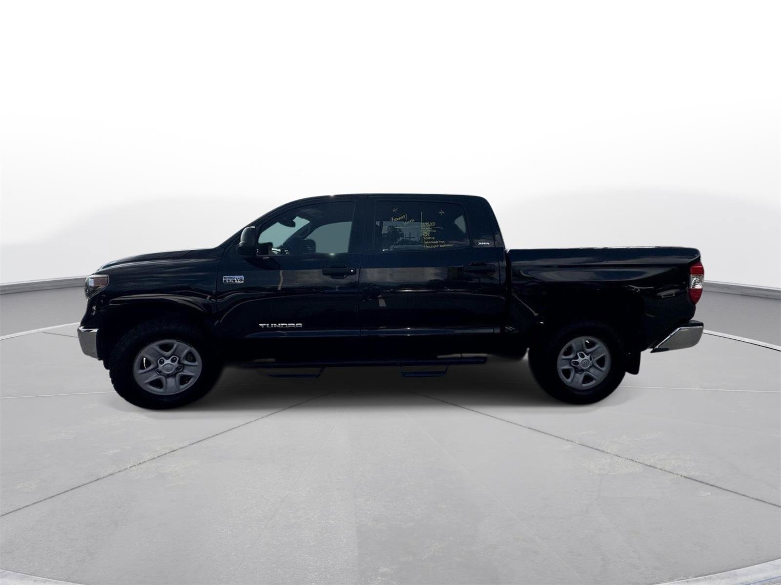 Used 2021 Toyota Tundra SR5 w/ SR5 Upgrade Package AWD/4WD image 9