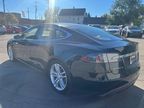 Used 2013 Tesla Model S image 3