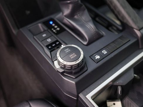 Used 2024 Toyota Tacoma 4x4 Double Cab Hybrid image 24