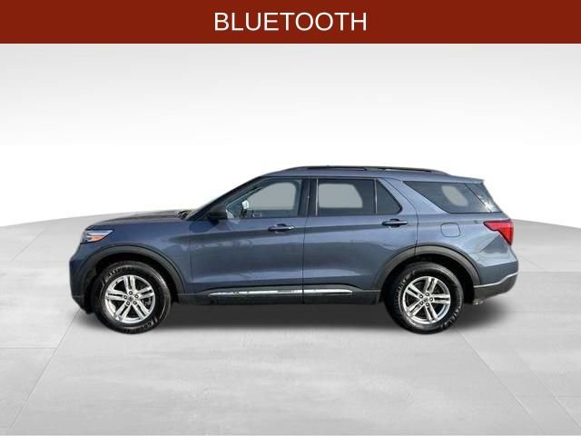 Used 2021 Ford Explorer XLT w/ Equipment Group 202A AWD/4WD image 4
