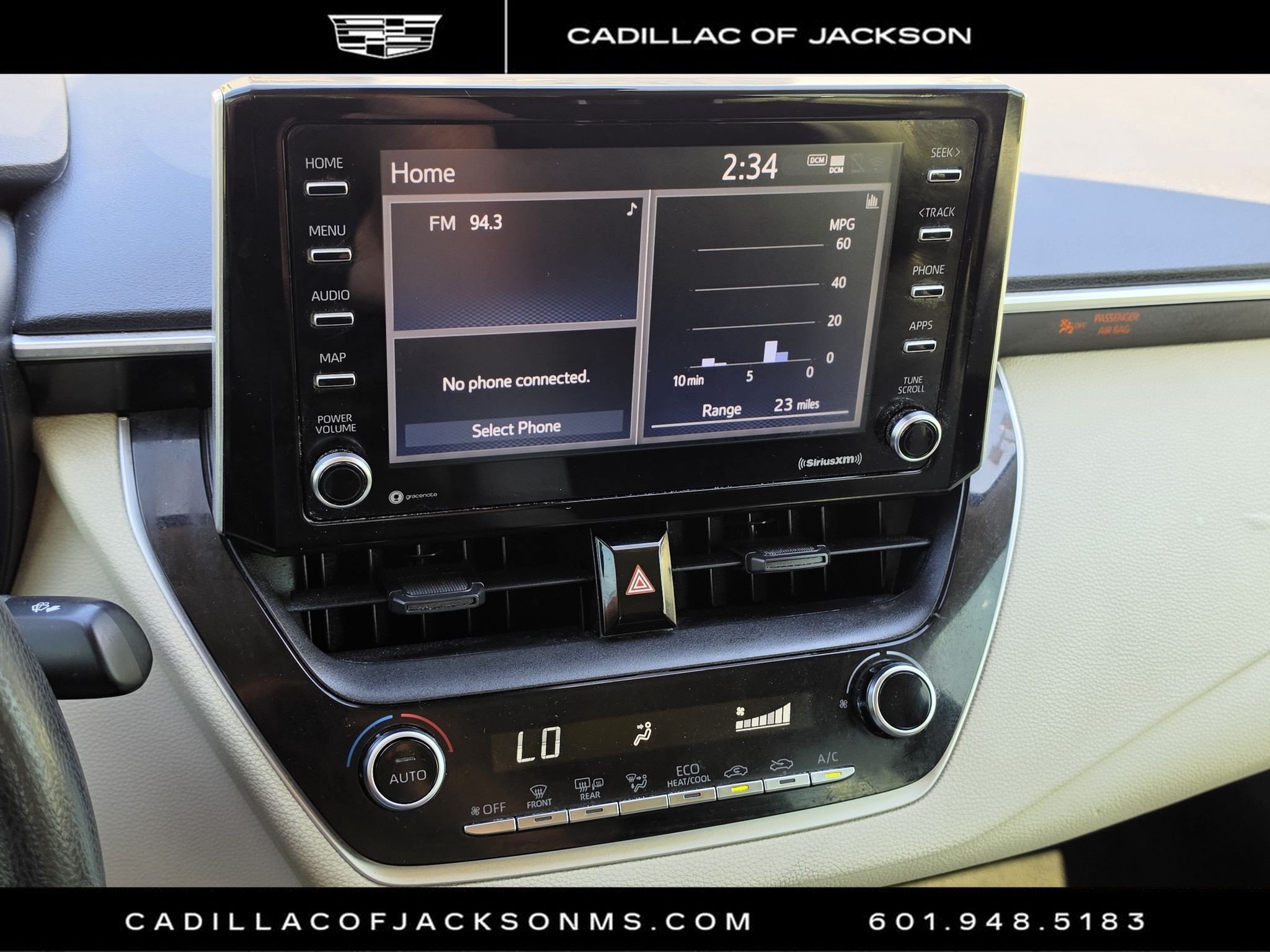 Used 2021 Toyota Corolla LE FWD image 8