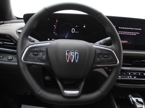 Used 2024 Buick Envista Avenir image 26