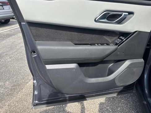 Used 2026 Land Rover Range Rover Velar S AWD/4WD image 19