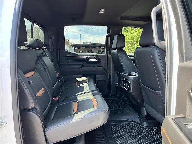 Used 2022 GMC Sierra 1500 AT4 w/ AT4 Preferred Package AWD/4WD image 42