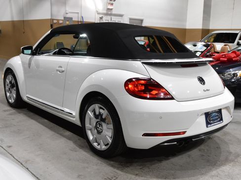 Used 2017 Volkswagen Beetle 1.8T SEL image 11