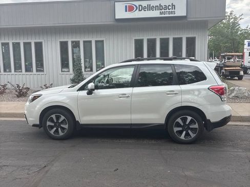 Used 2018 Subaru Forester 2.5i Limited AWD/4WD image 1
