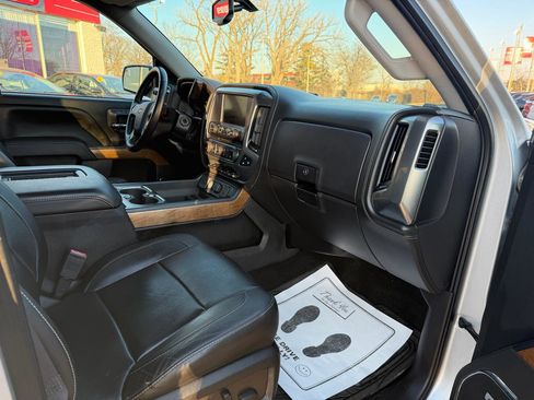 Used 2016 Chevrolet Silverado 1500 LTZ w/ LTZ Plus Package image 17